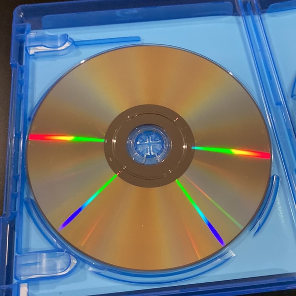 Hugo - Blu-ray & DVD Combo Set - Picture 4 of 5